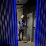  -,   , 42 ,  