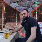  ,  Armen, 30