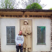  ,   Eugen, 46 ,   ,   , c 