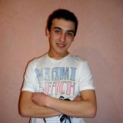  ,   Lui, 33 ,   , 