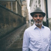  ,  Gio, 37