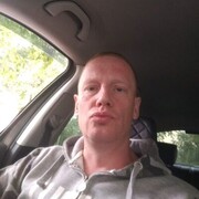  ,  Artem, 40