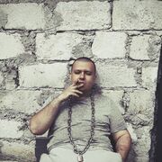  ,  Vladislav, 26