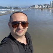  ,   Denis, 30 ,     , c 