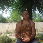  ,   Harut, 46 ,  