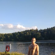  ,   Uriba, 25 ,  