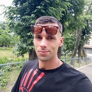  ,   Maks, 37 ,   ,   