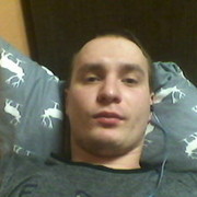  ,  Andrii, 32