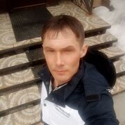  ,   Denis, 40 ,     , c 