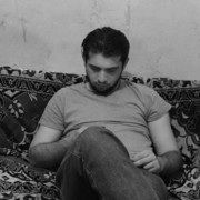  ,  Gegi, 28
