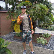  Essen,   , 33 ,   ,   , c , 