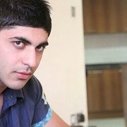 Her gun &#246;m&#252;r saray&#305;mdan bir kerpic du&#351;ur