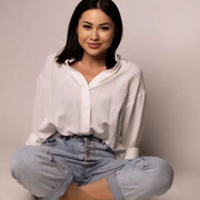  ,  Loona, 34