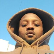  ,   Alex, 35 ,   ,   