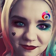  ,  Alena, 24