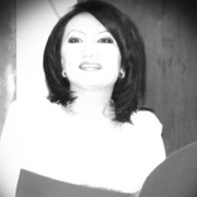  ,   Zara, 42 ,  