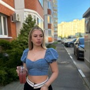  , 