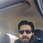  ,  Reza, 34