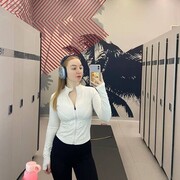  , 