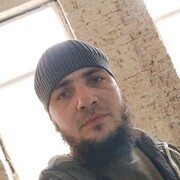  ,   Amir, 35 ,   ,   