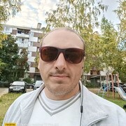  ,  Gosha, 39