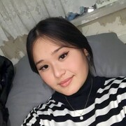  , 