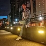  ,   Denis, 29 ,   ,   