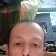  ,   Farhat, 42 ,   ,   