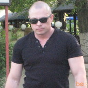  ,   Viktor, 51 ,   