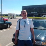  ,   Sacha, 52 ,  