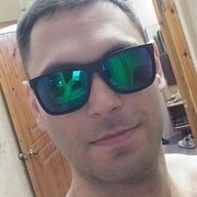  ,   Artur, 33 ,   ,   