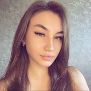 , 