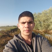 ,   Rustam, 33 ,   ,   , c 