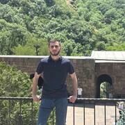  ,  Arman, 22