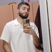  ,   Axel, 26 ,     
