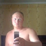  ,  Dima, 36
