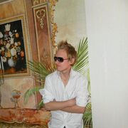  ,  Bodya, 33