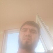  ,  Bek, 35