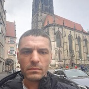  Herzogenrath,  Andrew, 42