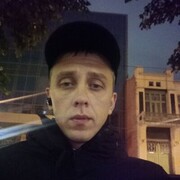 ���������� �����������, ���� ������� Buster, 34 ����, ������������ ��� ����� � ���������, c�������� ���������