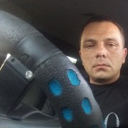 ,  Viktor, 48