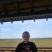  ,  Andrej, 40
