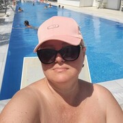  ,   Ilona, 46 ,   ,   