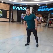  ,  Ilhomjon, 37