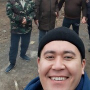  ,  Axror, 37