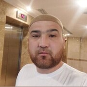  Cumming,  Dima, 34