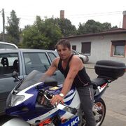  Grojec,   , 44 ,   c 