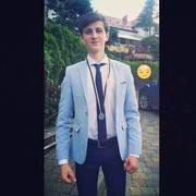  ,  Misha, 25