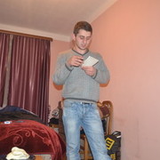  ,  kosta, 32
