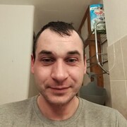  ,  Vitalii, 31